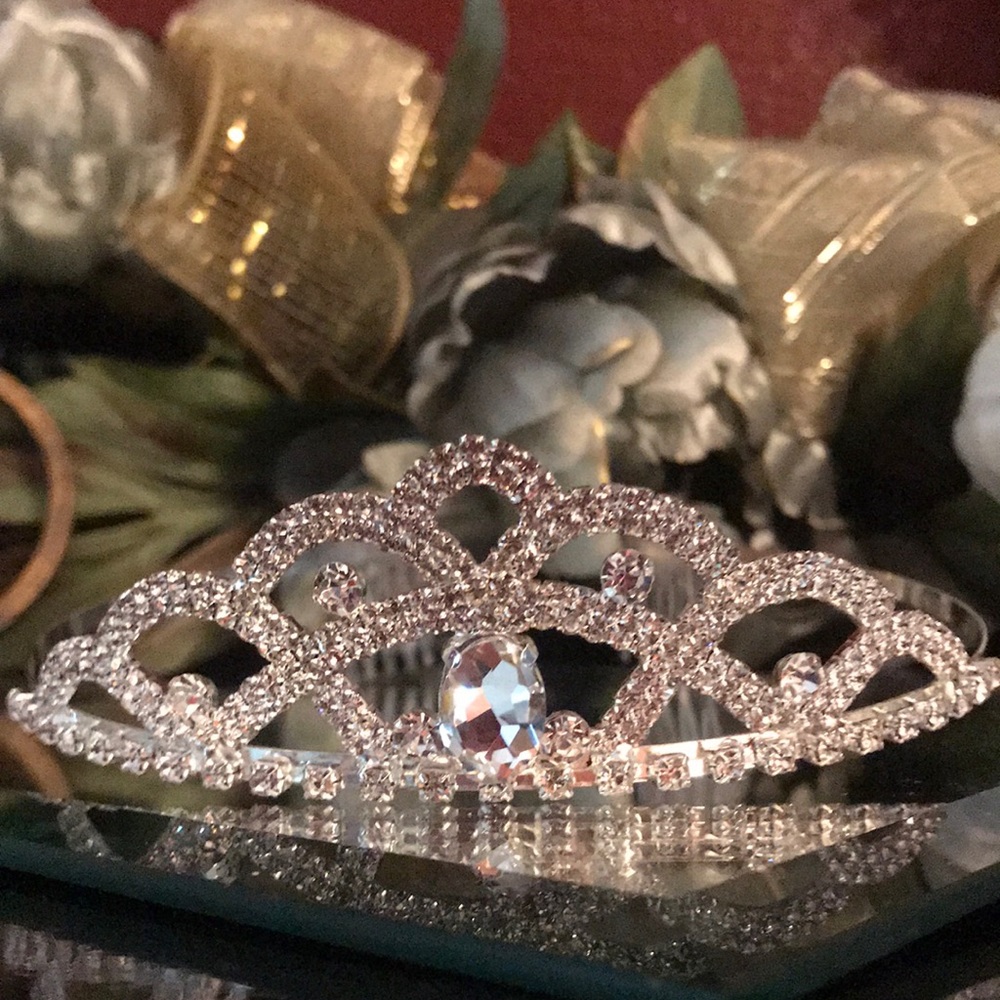 Tiara Crystal Rhinestone Silver (new)